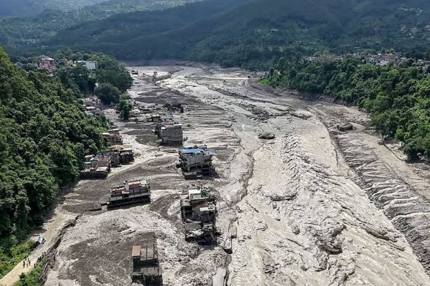 Nepal Flood Damage: नेपाल में बाढ़ से अरबों का नुकसान, 19 पुल और 40 किमी सड़क तबाह; बुनियादी ढांचा ध्वस्त