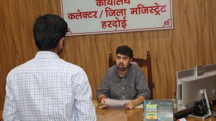 Hardoi: डीएम अनुनय झा ने जनसुनवाई में सुनीं 55 शिकायतें, अधिकारियों को त्वरित और गुणवत्तापूर्ण निस्तारण के दिए निर्देश