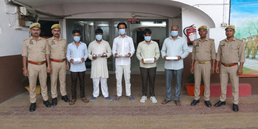 Saharanpur Crime News: देवबंद में 5 शातिर जेबकतरे गिरफ्तार, अवैध तमंचे और नकदी बरामद