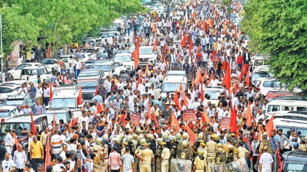 Delhi Jantar Mantar: यूजीसी नियमों के विरोध में होने वाली 'सवर्ण महापंचायत' स्थगित, आयोजकों ने बताई वजह