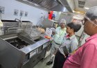 UP Food Safety: 'शुद्ध ही शुभ है' थीम पर यूपी में बड़ा अभियान शुरू, फूड कोर्ट से लेकर ढाबों तक होगी सख्त जांच