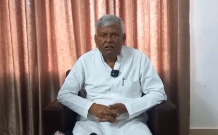 Ballia News Today: भाजपा सरकार की उपेक्षा से बाढ़ की विभीषिका झेलने को मजबूर लोग- जेपी अंचल