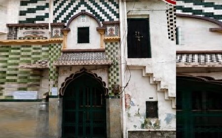 Saharanpur News: सहारनपुर कलेक्ट्रेट मस्जिद मामले में जिला न्यायालय का बड़ा फैसला, सिटी मजिस्ट्रेट का आदेश बरकरार