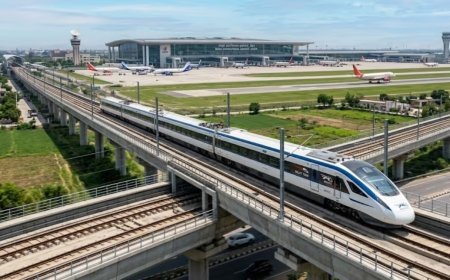 Bullet Train Launch Date: टेस्टिंग के लिए पहला कोच तैयार, रेल मंत्री ने बताया कब से दौड़ेगी देश की पहली बुलेट ट्रेन