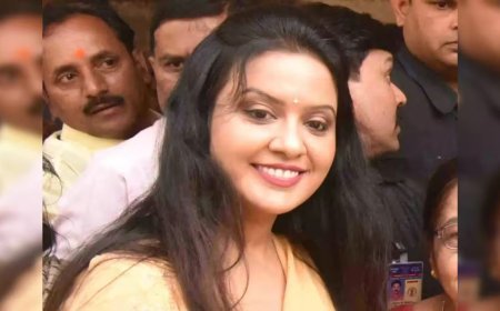 Amruta Fadnavis On Garba Controversy: गरबा में मुसलमानों के प्रवेश पर अमृता फडणवीस का बड़ा बयान, जानिए क्या कहा