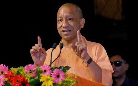 वाराणसी के पिंडरा में बोले मुख्यमंत्री योगी आदित्यनाथ, कानून व्यवस्था और महिला सुरक्षा पर सरकार का कड़ा रुख