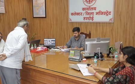 Hardoi News: हरदोई में डीएम अनुनय झा की जनसुनवाई, 73 शिकायतें मिलीं; अधिकारियों को समयबद्ध निस्तारण के निर्देश