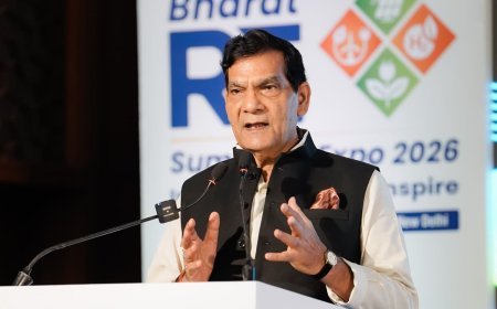 उत्तर प्रदेश के सभी शहरों में चलेगा 157 घंटे का सफाई अभियान, केंद्रीय मंत्री की बैठक में बनी कार्ययोजना