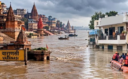 वाराणसी में जलभराव पर शासन की बड़ी कार्रवाई, जल निगम के अधिशासी अभियंता निलंबित, जांच शुरू