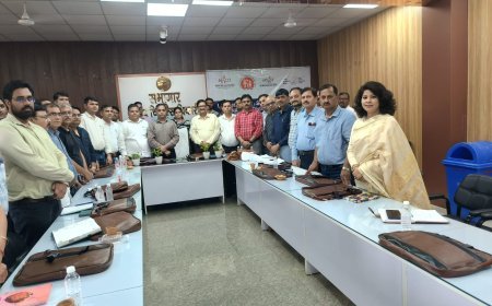 हाथरस में एचआईवी नियंत्रण को लेकर डॉक्टरों को विशेष प्रशिक्षण, 95-95-99 लक्ष्य और नए नियमों पर मंथन