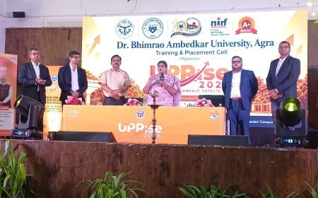 Agra News: आंबेडकर विश्वविद्यालय में 'यूपी राइज 2026' का आगाज, इस्तेमाल किए कुकिंग ऑयल से जुड़े स्टार्टअप 'री-ऑयल' ने जीता पहला इनाम