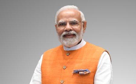 Varanasi News: कर्मभूमि से जन्मभूमि तक सेवा संकल्प बाइक यात्रा, गूंजेगा पीएम मोदी के 25 वर्षों की सेवा का संदेश
