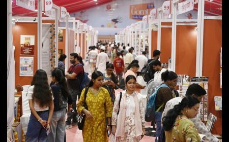 गोमती पुस्तक महोत्सव: कहानी की उड़ान से काकोरी एक्शन तक, साहित्य और इतिहास के रंगों में रंगेगा लखनऊ