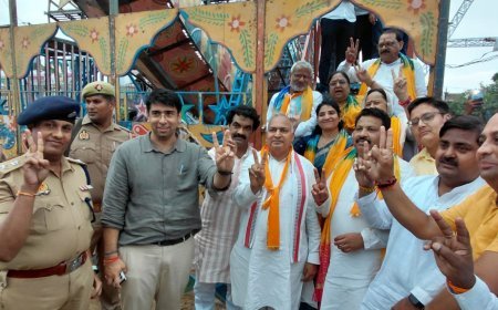 हाथरस के 115वें प्रांतीय दाऊजी लक्खी मेले का भव्य आगाज, प्रभारी मंत्री बेबी रानी मौर्य ने किया शुभारंभ