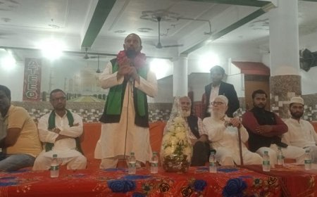 Sambhal News; सम्भल में शकील अशरफी का बड़ा सियासी ऐलान, 25 वकीलों की लीगल टीम के साथ बोले- 2027 में लड़ूंगा चुनाव