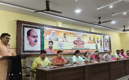 सीतापुर में पंडित दीनदयाल उपाध्याय जयंती: अंत्योदय और सेवा भाव पर भाजपा ने किया मंथन