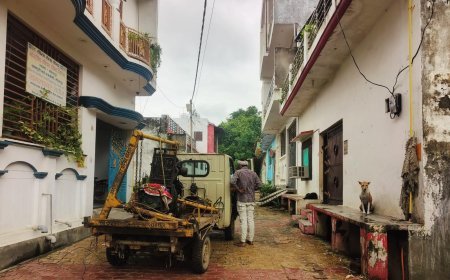 खैराबाद में भारी बारिश के बीच पालिका प्रशासन सक्रिय: जनरेटर से जलापूर्ति, राहत कार्य तेज