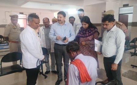 Hardoi News: हरदोई में DM राहुल पाण्डेय का CHC चौसार में औचक निरीक्षण, मरीजों को बेहतर स्वास्थ्य सेवाएं देने के निर्देश