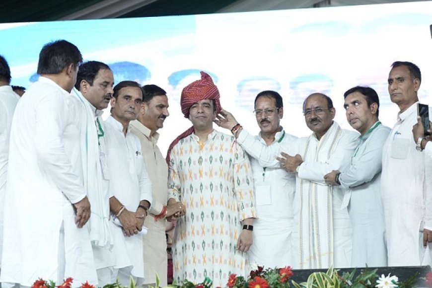 स्वाभिमान रैली में गरजे जयंत चौधरी: ‘NDA का N कभी नहीं बदलेगा’, जयंत चौधरी ने विपक्ष पर साधा निशाना, अखिलेश यादव को दी सीधी चुनौती