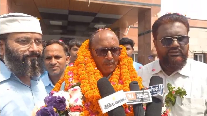 Ballia News: राष्ट्रपति पुरस्कार से सम्मानित डॉ. इफ्तेखार खान का प्रथम आगमन पर जोरदार स्वागत
