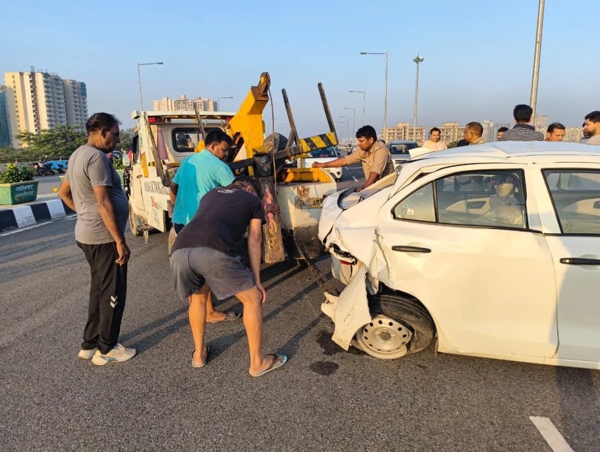 Ghaziabad Road Accident: इंदिरापुरम एलिवेटेड रोड पर आपस में टकराईं 5 गाड़ियां, हादसे में 3 लोग घायल