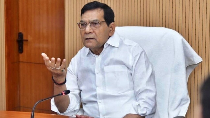यूपी में बारिश और जलभराव पर सख्त रुख: नगर विकास मंत्री ने निकायों को दिया अलर्ट, लापरवाही पर कड़ी कार्रवाई की चेतावनी