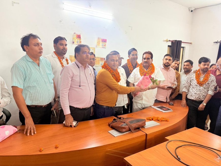 हरदोई में एनएचएम संविदा कर्मचारी संघ का गठन,: डॉक्टर जावेद खान बने जिलाध्यक्ष, डॉक्टर रामलखन महामंत्री