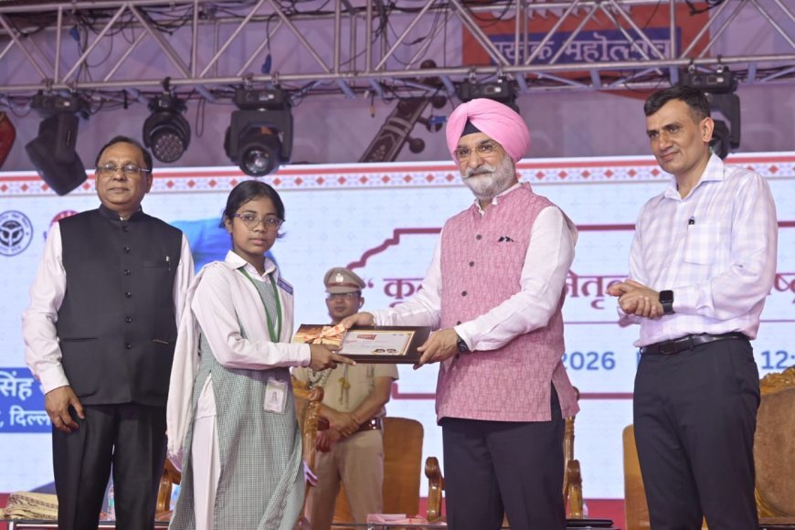 Gomti Book Festival: लखनऊ विश्वविद्यालय में बोले तरनजीत सिंह संधू, राष्ट्र निर्माण के लिए डिग्री के साथ कौशल और तकनीकी समझ जरूरी