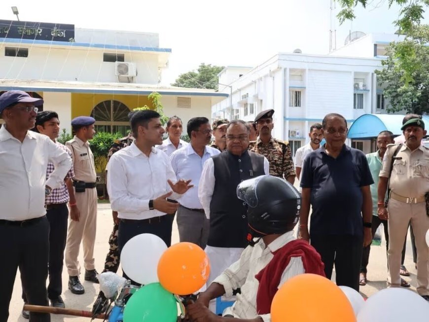 UP News: यूपी के हर विधानसभा क्षेत्र में लगेंगे दिव्यांग कल्याण शिविर, 10 अक्टूबर तक सहायक उपकरण देने का लक्ष्य तय