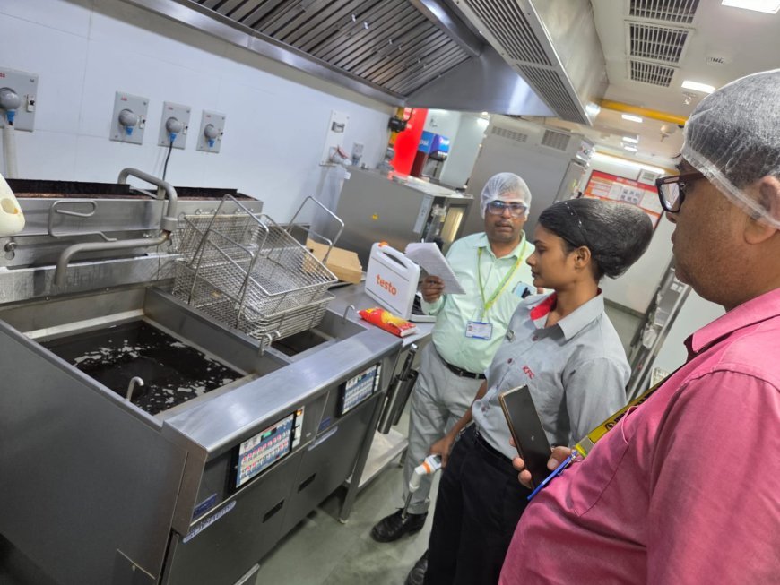 UP Food Safety: 'शुद्ध ही शुभ है' थीम पर यूपी में बड़ा अभियान शुरू, फूड कोर्ट से लेकर ढाबों तक होगी सख्त जांच