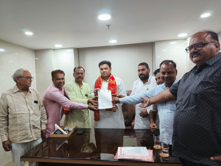 Hathras News: हाथरस में शिक्षामित्र सम्मेलन, बेसिक शिक्षा मंत्री करेंगे शिरकत