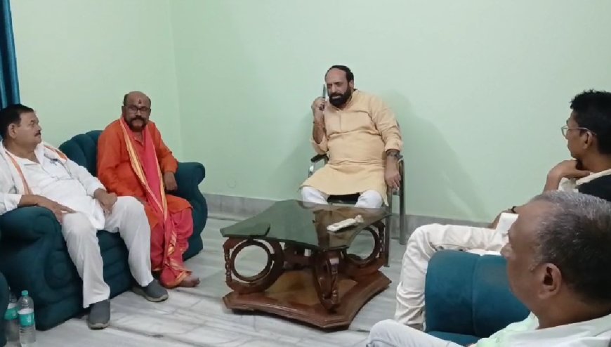 Ballia News: विधानसभा बांसडीह में टून जी पाठक की दावेदारी से राजनीतिक हलचल तेज.