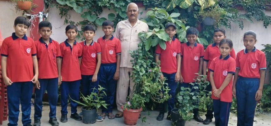 हरदोई: एसएस सेंट्रल एकेडमी में 'मेरे सपनों का भारत' थीम पर प्रतियोगिताएं आयोजित, विद्यार्थियों ने किया पौधरोपण