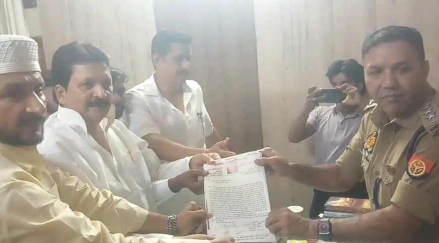 Sambhal News: सम्भल में बयानबाजी पर सपा का हल्लाबोल, CO से मिले असगर अली और सुहैल इकबाल; नंदकिशोर गुर्जर पर कार्रवाई की मांग