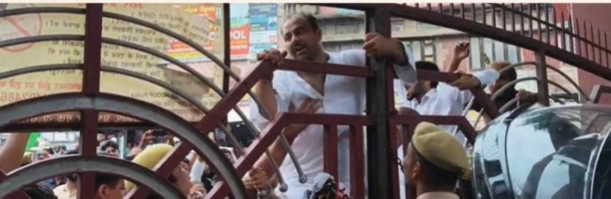 Saharanpur News: सहारनपुर में कांग्रेस का जोरदार प्रदर्शन, ‘वोट चोर, गद्दी छोड़’ के नारों से गूंजा रामलीला मैदान