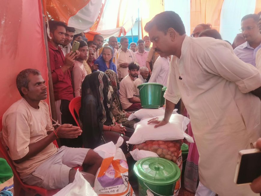 हरदोई में अतिवृष्टि और चक्रवात से तबाही: प्रभारी मंत्री असीम अरुण ने बांटी राहत किट, बिजली बहाल