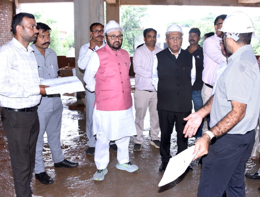 UP News: मंत्री योगेन्द्र उपाध्याय ने उच्च शिक्षा परिषद भवन का किया स्थलीय निरीक्षण, समयसीमा में गुणवत्ता के साथ कार्य पूरा करने के निर्देश