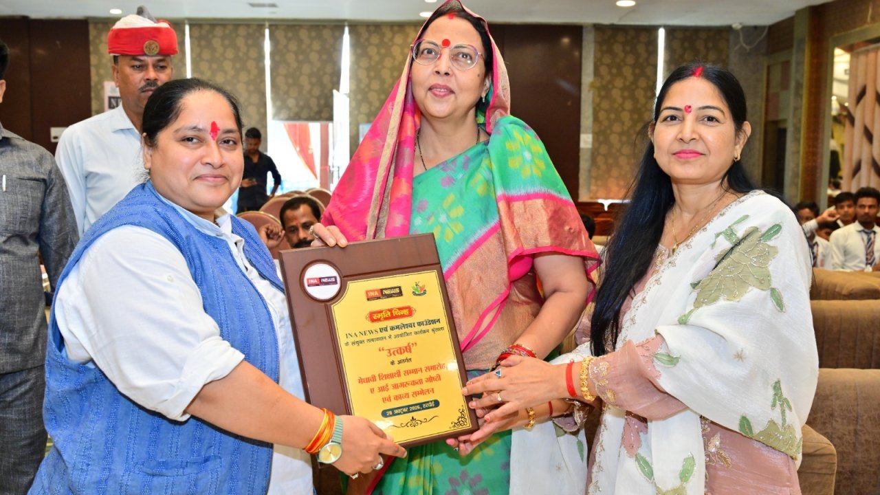 AI Workshop In Hardoi - 'उत्कर्ष-2026' में तकनीक और साहित्य का संगम, गूगल न्यूज इनिशिएटिव संगोष्ठी संपन्न, गूंजी काव्य रचनाएं