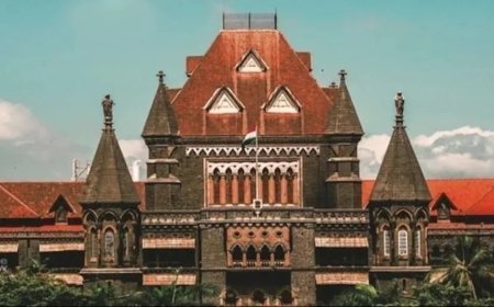 Bombay High Court on ECI: सॉफ्टवेयर की गलतियों पर बॉम्बे हाईकोर्ट सख्त, चुनाव आयोग से पूछा- क्या तकनीक कानून से ऊपर हो गई?