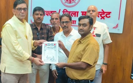 Ballia News: जरूरतमंदों की सेवा को और व्यापक बनाएगा रेडक्रॉस, सदस्यता अभियान पर जोर
