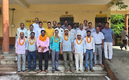 Hardoi News: तहसील सदर में राजस्व संग्रह अमीन संघ की कार्यकारिणी गठित, गौरव पाण्डेय बने तहसील अध्यक्ष