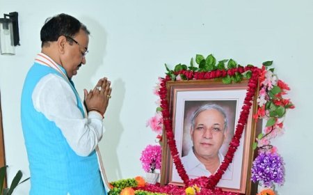Lucknow News: कांशीराम जी की पुण्यतिथि पर डिप्टी सीएम केशव मौर्य ने अर्पित की श्रद्धांजलि, सामाजिक न्याय में योगदान को किया याद