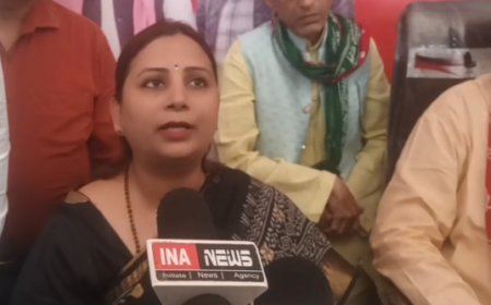 सीमाओं पर बैरिकेडिंग करें, युवाओं से क्यों डर रही सरकार: पिंकी यादव 