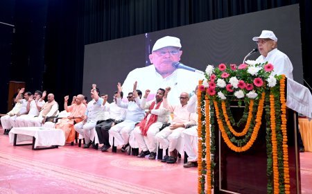 Lucknow News: योगी सरकार ने किसानों के लिए मायावती-अखिलेश से तीन गुना ज्यादा बजट जारी किया- कृषि मंत्री