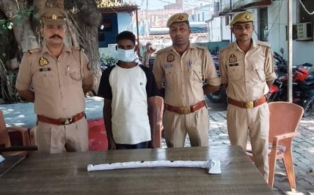 Crime News Hardoi: हरदोई में पत्नी की हत्या के मामले में आरोपी पति गिरफ्तार, पुलिस ने कुल्हाड़ी बरामद की