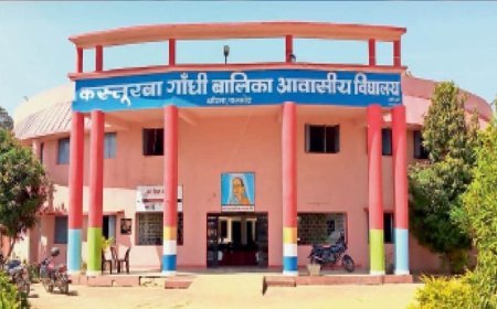 यूपी के 71 कस्तूरबा विद्यालयों में शुरू होगा कौशल प्रशिक्षण, एआई और आईटी से संवरेगा 2672 छात्राओं का भविष्य