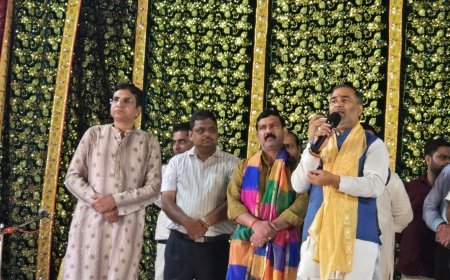 Deoband News: रामलीला महोत्सव में पहुंचे राज्यमंत्री कुंवर बृजेश सिंह, कहा- भगवान राम के जीवन मूल्य समाज के लिए प्रेरणा