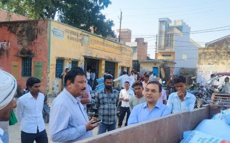 जिलाधिकारी के निर्देशन में मुख्य विकास अधिकारी ने बहजोई में उर्वरक वितरण केंद्रों का किया औचक निरीक्षण, किसानों से लिया फीडबैक