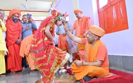 गोरखनाथ मंदिर में महानवमी पर कन्या पूजन करेंगे योगी आदित्यनाथ, विजयादशमी पर निकलेगी भव्य शोभायात्रा