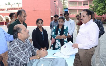 UP News: यूपी में मतदाता सूची को लेकर विशेष अभियान, वरिष्ठ अधिकारियों ने बूथों का किया निरीक्षण; 24 अक्टूबर को फिर लगेगा कैंप